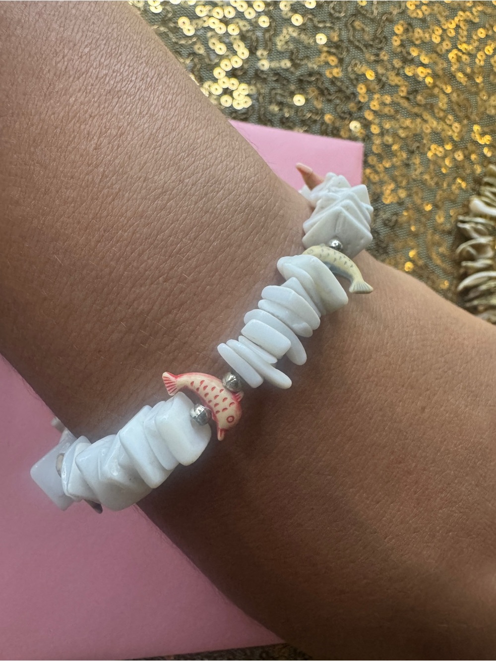 White Shell Chip Bracelet with Colorful Fish Accents